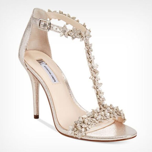 INC International Concepts Shoes - Elegant Gold T Strap Floral Heels Size 7 INC